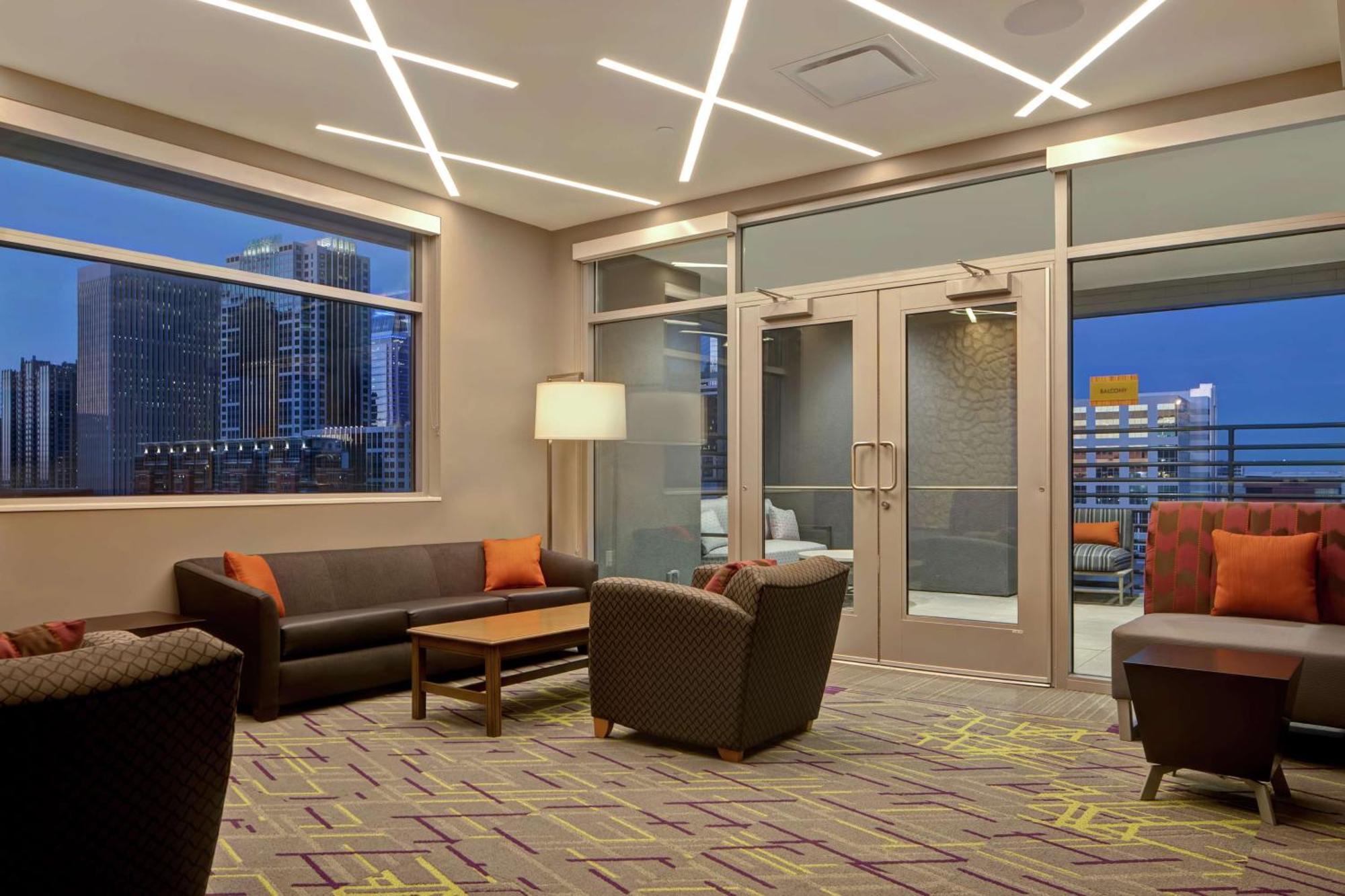 Home2 Suites By Hilton Charlotte Uptown Exterior foto