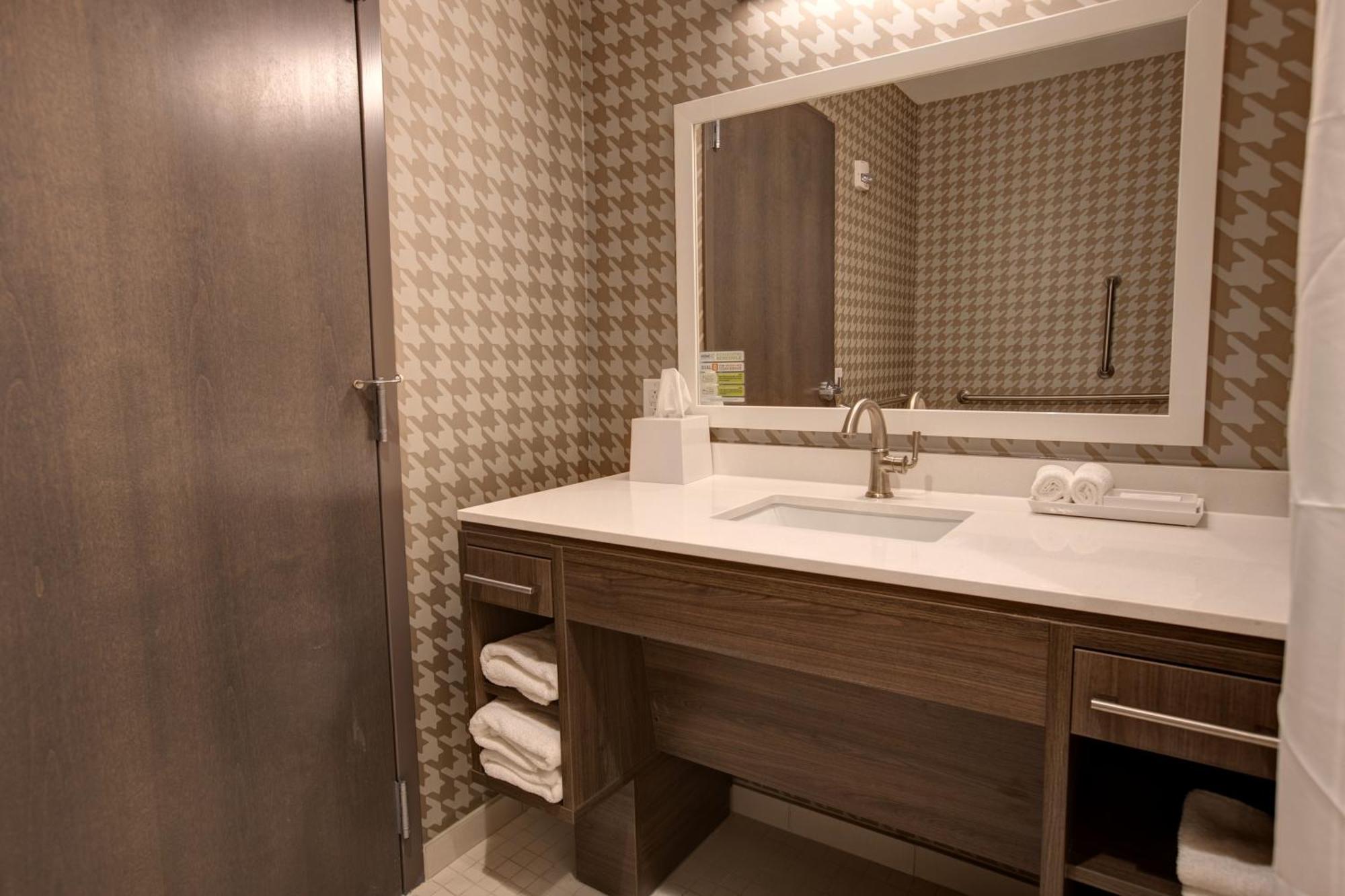 Home2 Suites By Hilton Charlotte Uptown Exterior foto